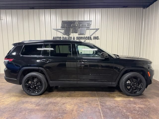 Used 2023 Jeep Grand Cherokee L Laredo AWD/4WD image 7