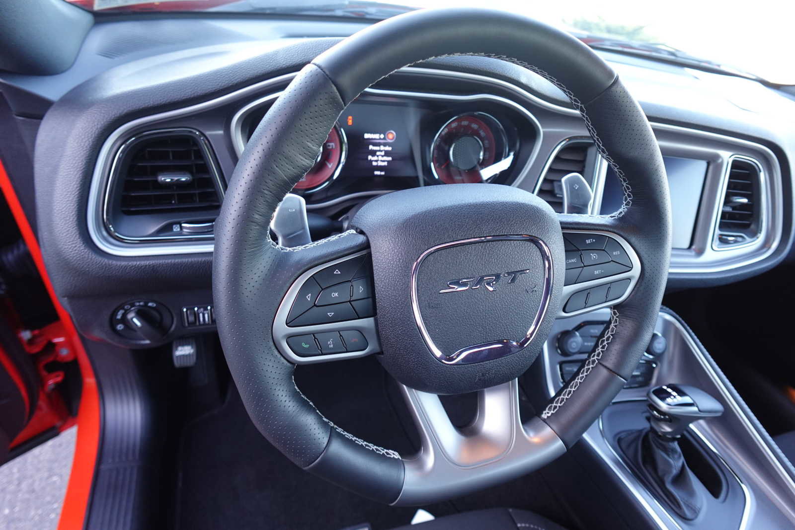 Used 2022 Dodge Challenger SRT Hellcat RWD image 16