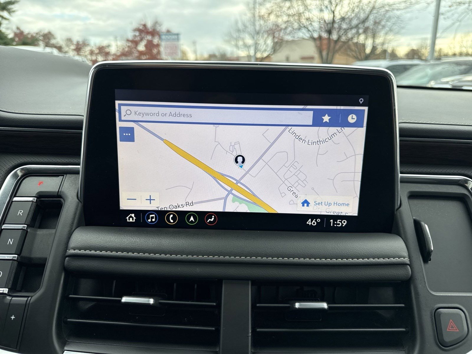 Used 2021 Chevrolet Suburban Premier w/ Premium Package image 20