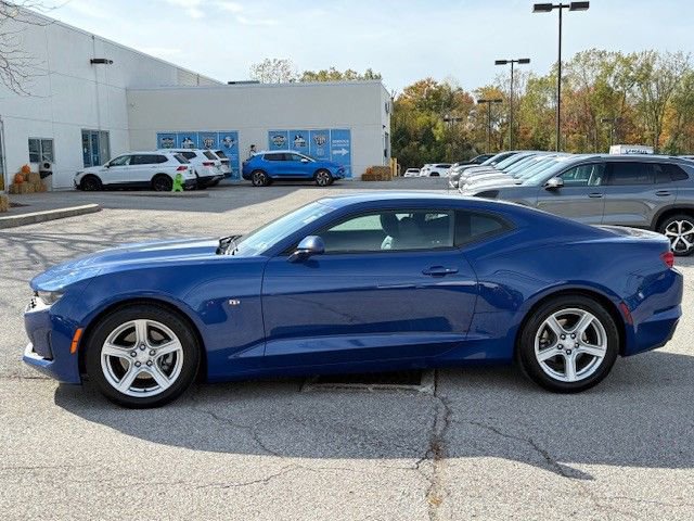 Used 2020 Chevrolet Camaro LT image 8