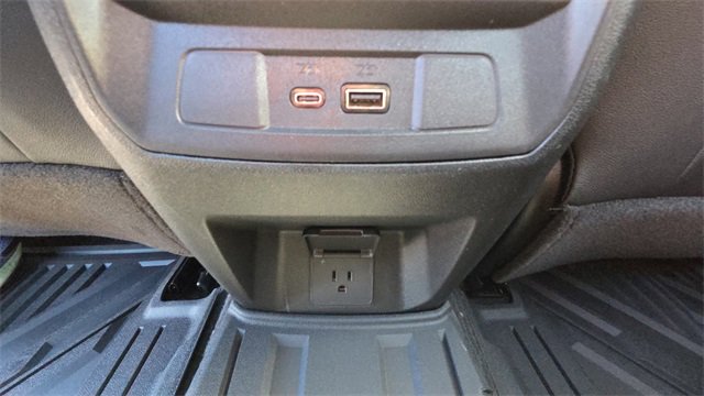 New 2026 GMC Canyon Elevation image 25