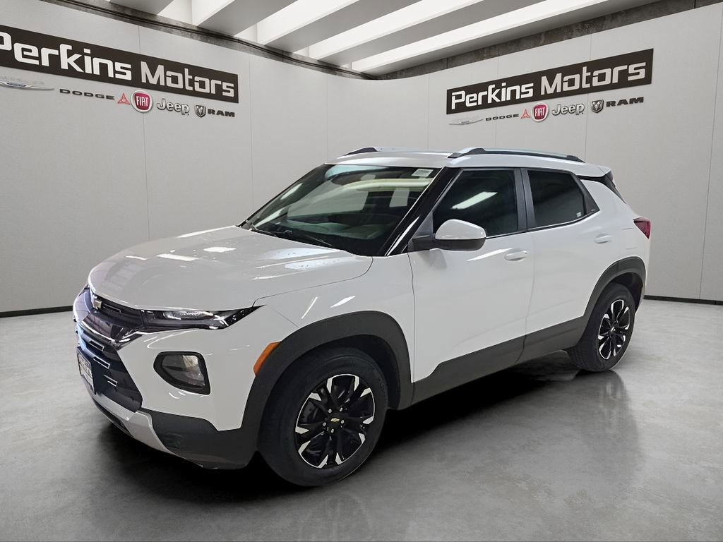 Used 2023 Chevrolet TrailBlazer LT w/ Convenience Package FWD image 1