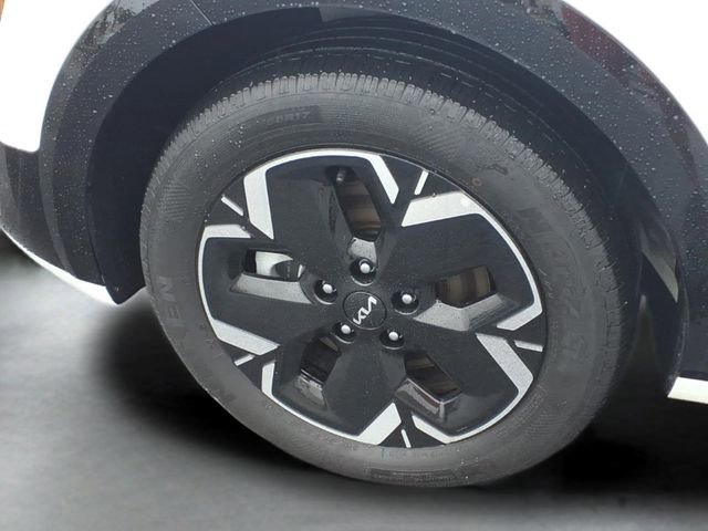 Used 2023 Kia Niro Wind FWD image 18