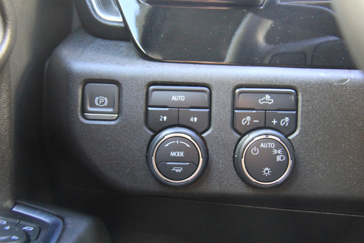 Used 2024 Chevrolet Silverado 1500 LT image 14