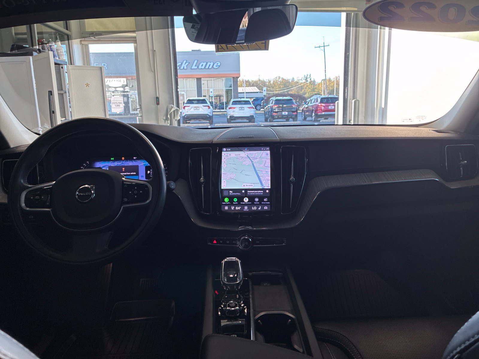 Used 2022 Volvo XC60 B6 Inscription w/ Advanced Package AWD/4WD image 17