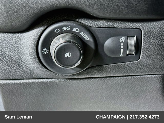 Used 2021 Dodge Durango SXT RWD image 10