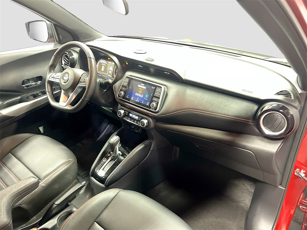 Used 2020 Nissan Kicks SR w/ SR Premium Package image 28