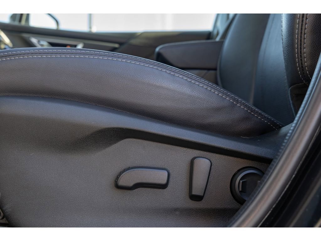 Used 2024 Subaru Forester Touring w/ Convenience Package image 17