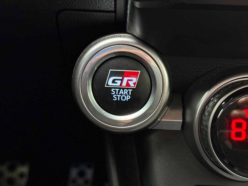 Used 2023 Toyota GR86 Premium w/ ALL Weather Mat Package (TMS) image 25