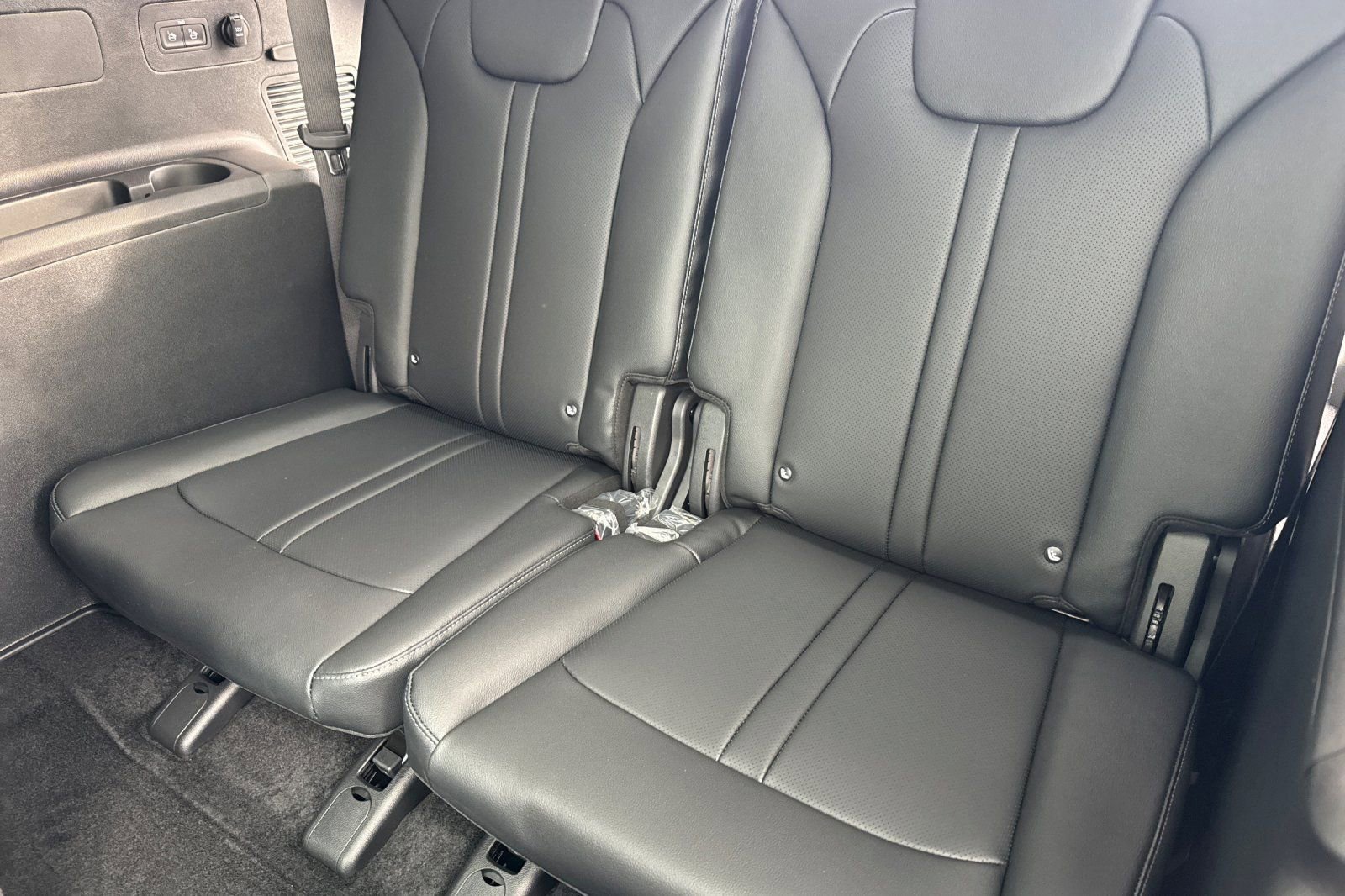 New 2026 Kia Sorento SX Prestige image 16