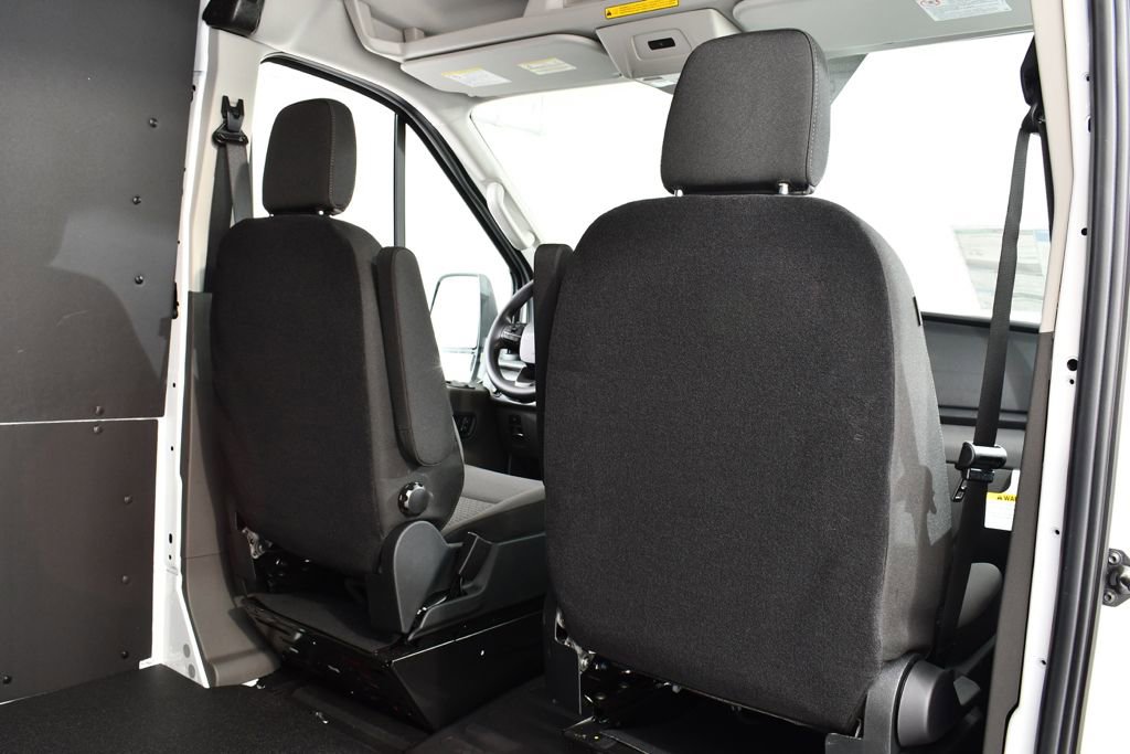 New 2026 Ford Transit 250 148 Medium Roof Extended AWD image 16