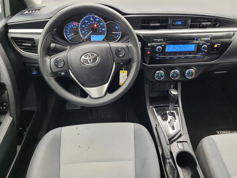Used 2015 Toyota Corolla L FWD image 22