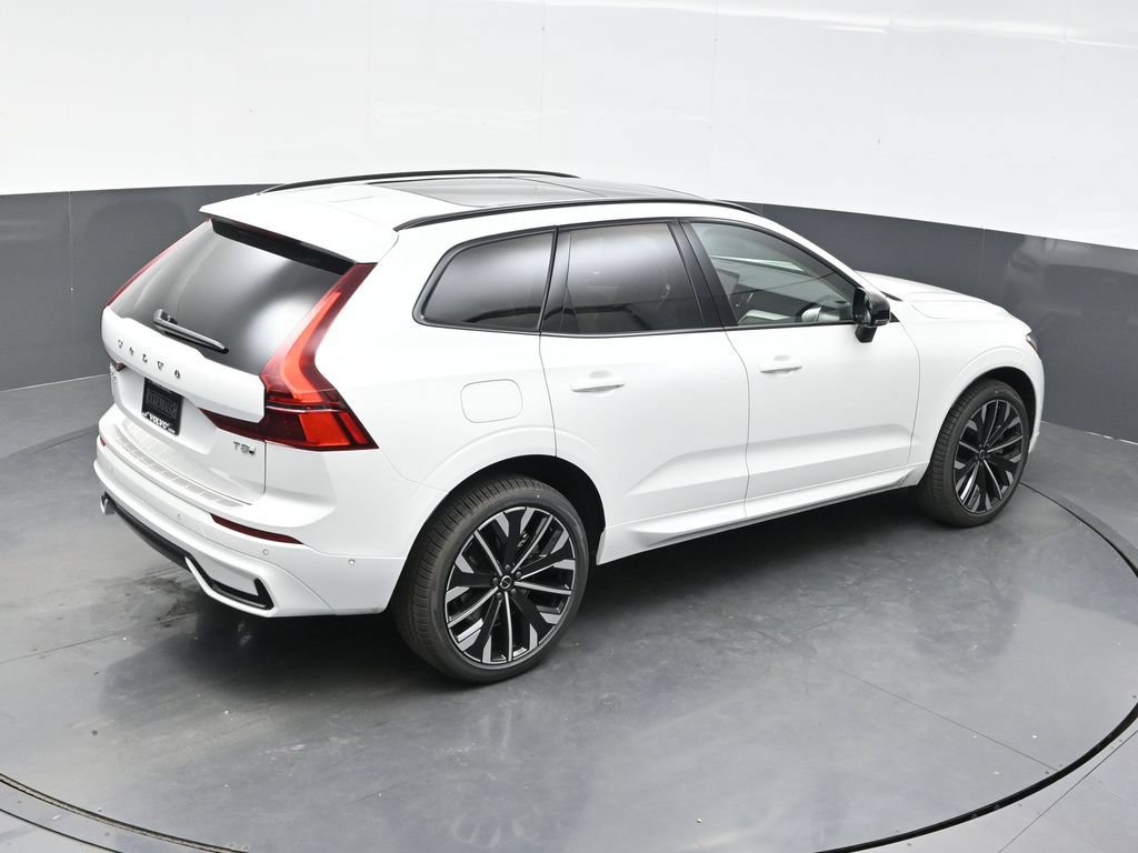New 2026 Volvo XC60 T8 Ultra w/ Protection Package Premier AWD/4WD image 35