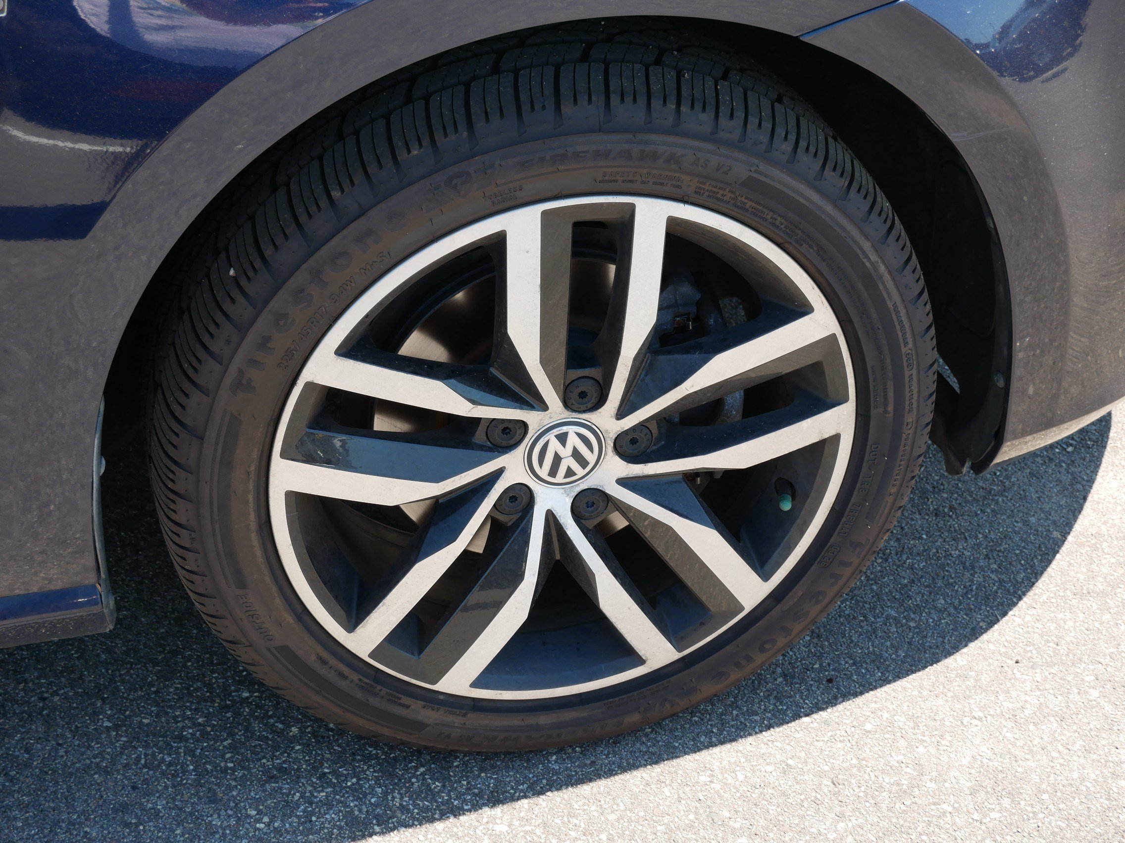 Used 2016 Volkswagen Golf Limited Edition FWD image 15