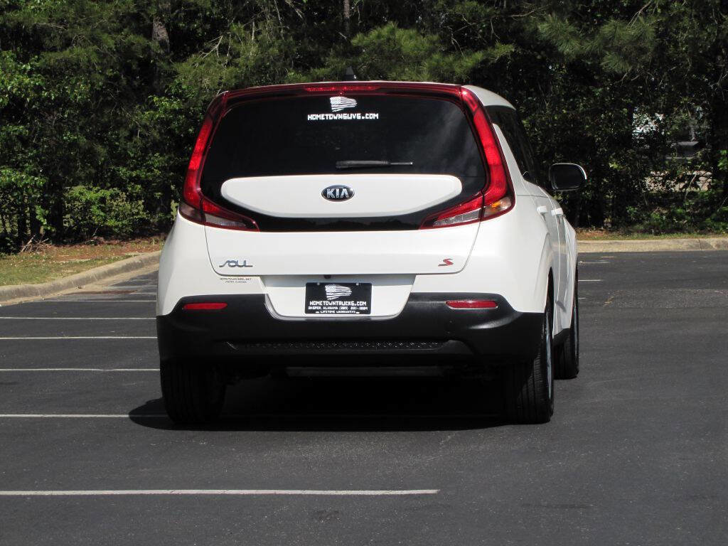 Used 2021 Kia Soul S FWD image 10