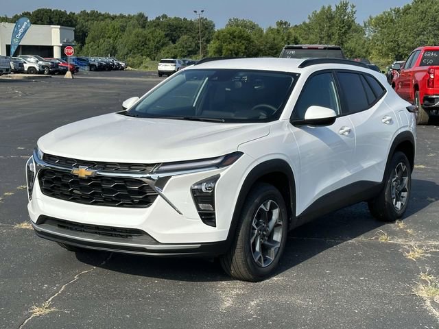 New 2025 Chevrolet Trax LT w/ Driver Confidence Package image 7