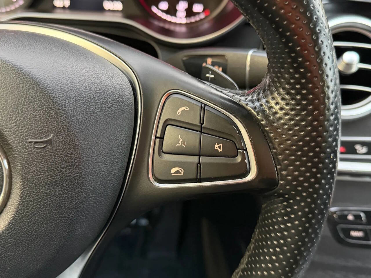 Used 2016 Mercedes-Benz GLC 300 GLC 300 4MATIC AWD 4dr SUV image 20