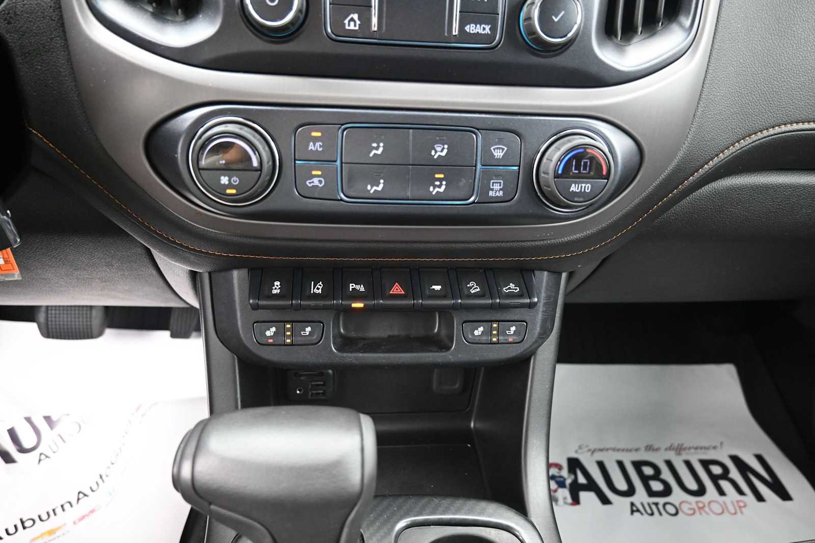 Used 2021 GMC Canyon AT4 w/ Driver Alert Package AWD/4WD image 9