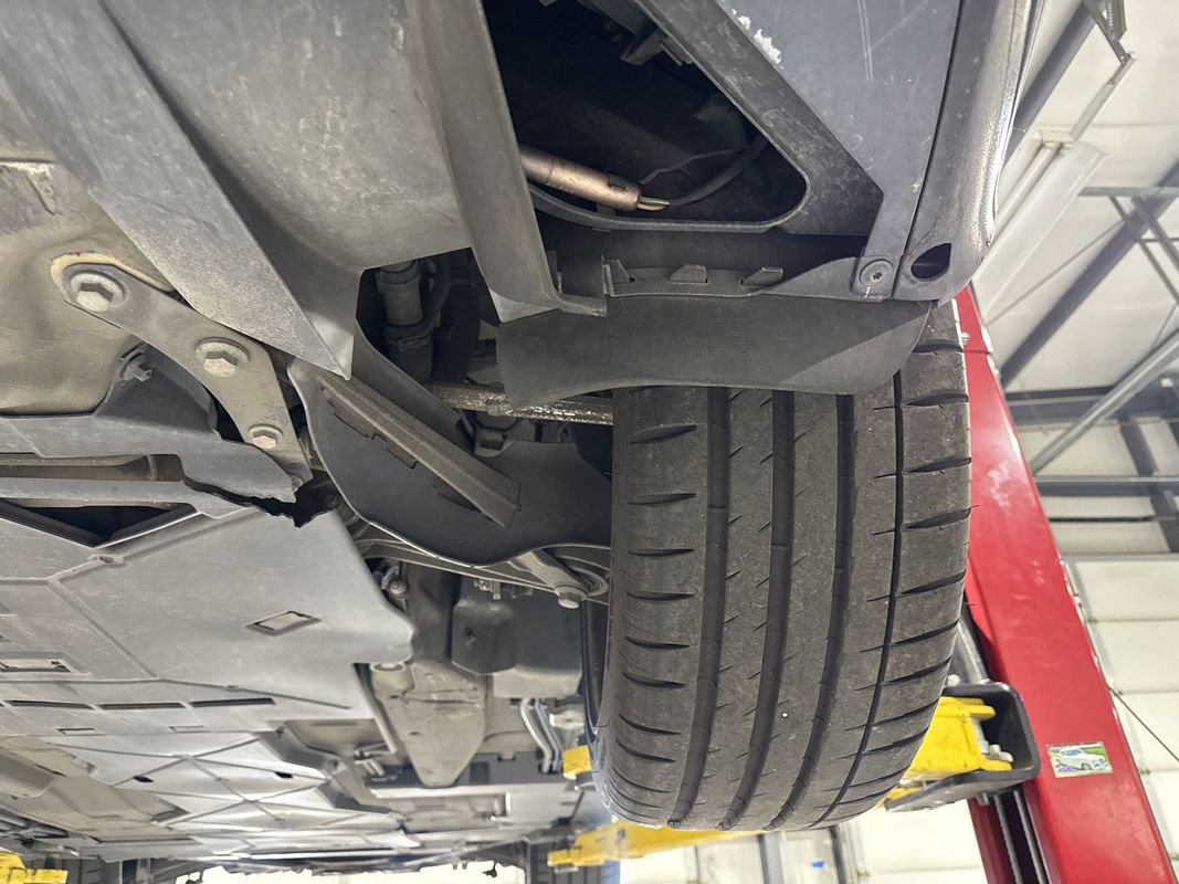 Used 2004 Porsche 911 Carrera image 29