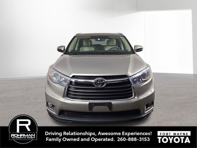 Used 2016 Toyota Highlander Limited image 3