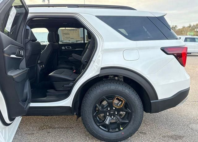 New 2026 Ford Explorer Tremor w/ Tremor Ultimate Package AWD/4WD image 33