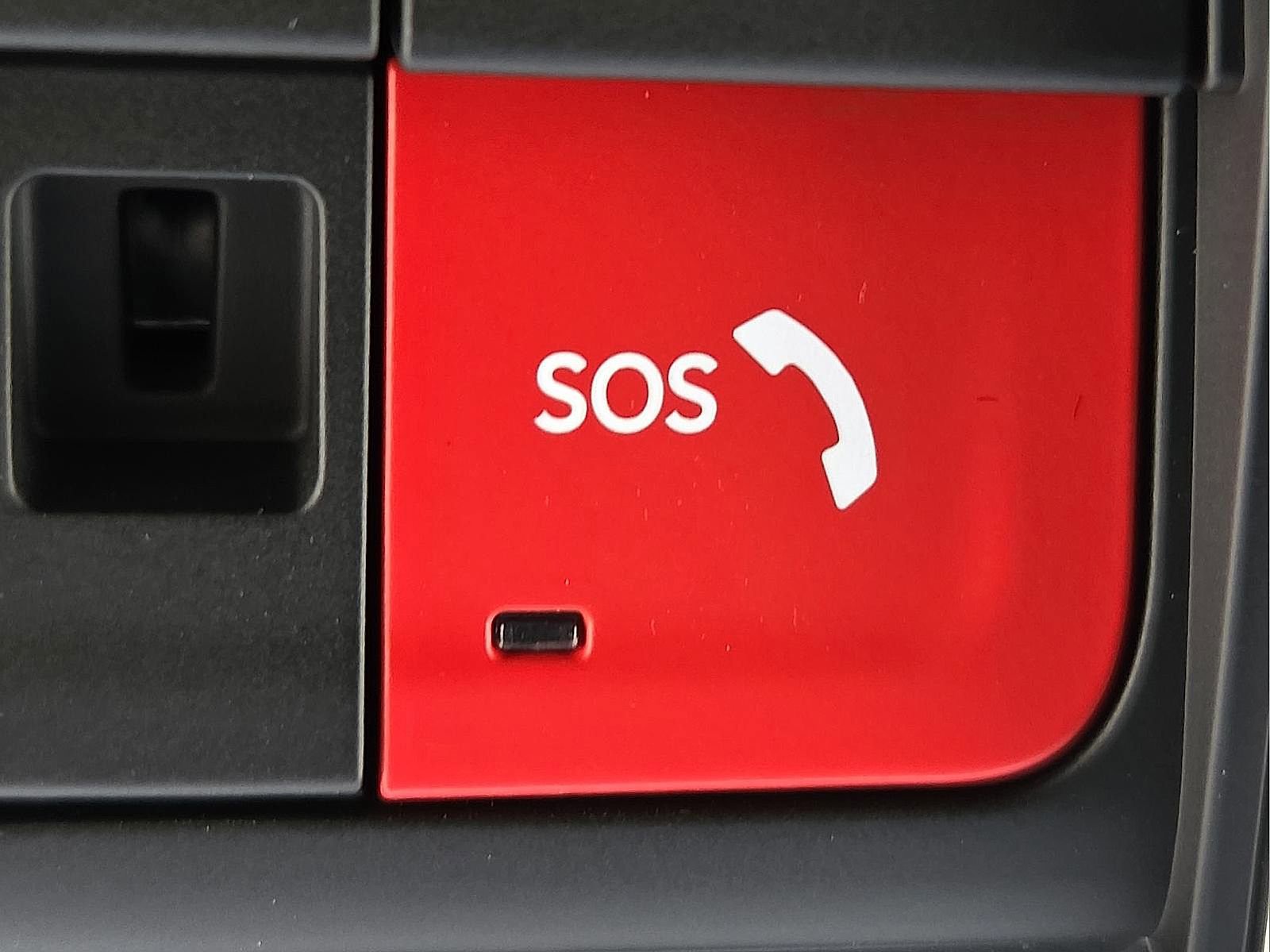 New 2025 Jeep Grand Cherokee L Limited w/ Luxury Tech Group II image 22