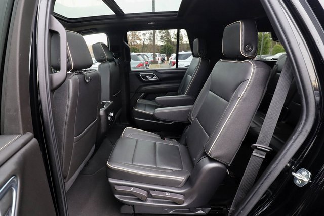 Used 2022 GMC Yukon SLT w/ SLT Premium Package image 55