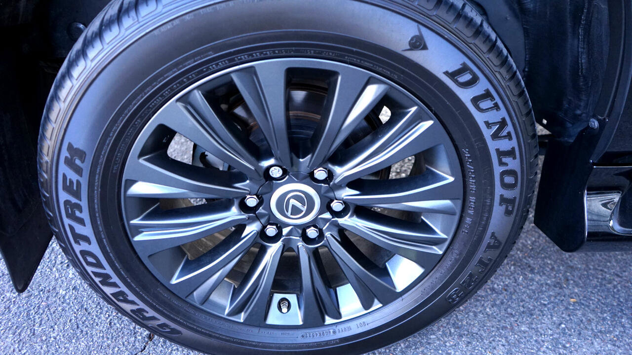 Used 2021 Lexus GX 460 Luxury w/ Sport Design Package image 23