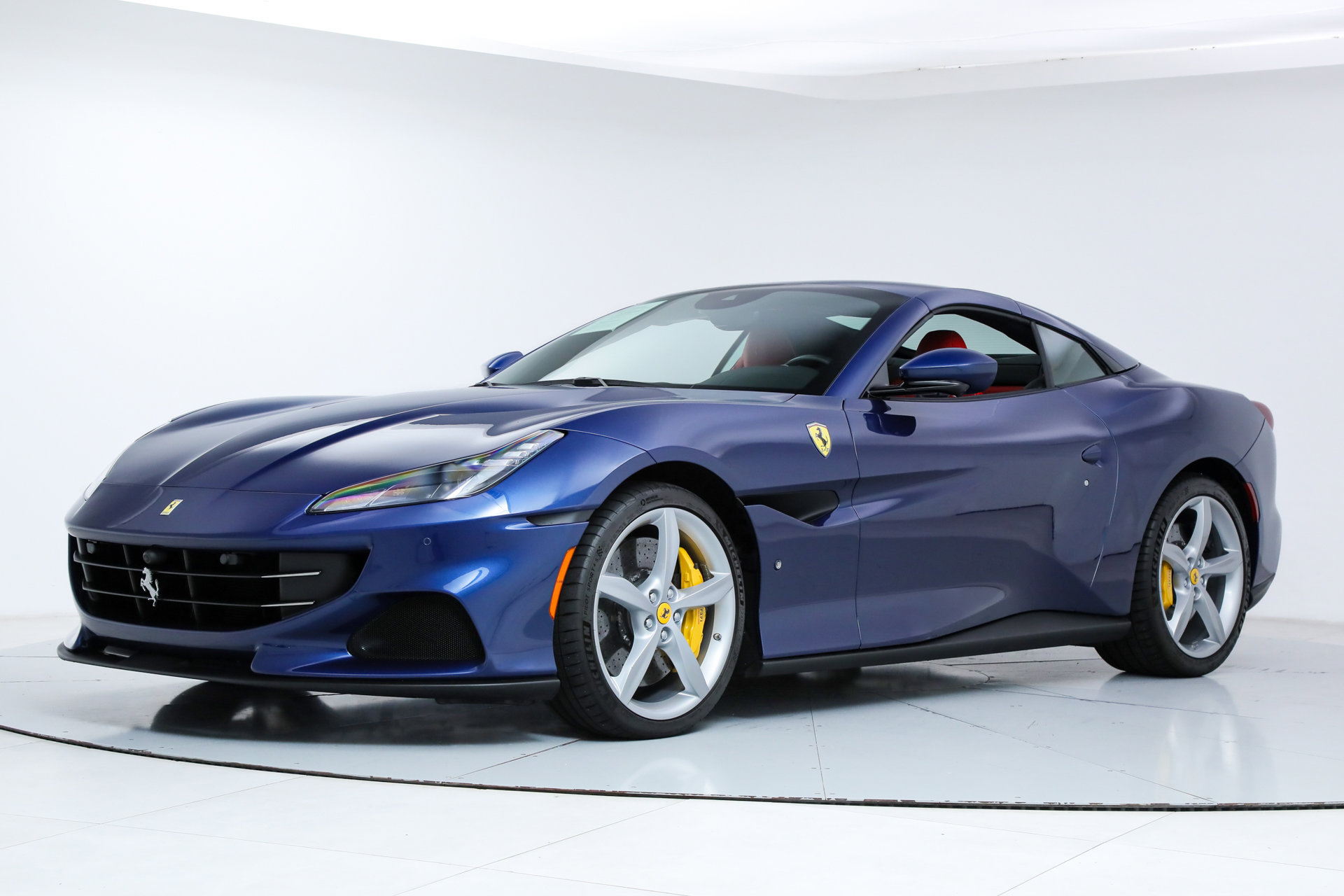 Certified 2023 Ferrari Portofino M image 7