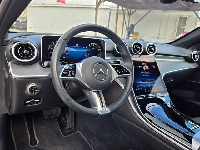 Used 2025 Mercedes-Benz C 300 Sedan image 15