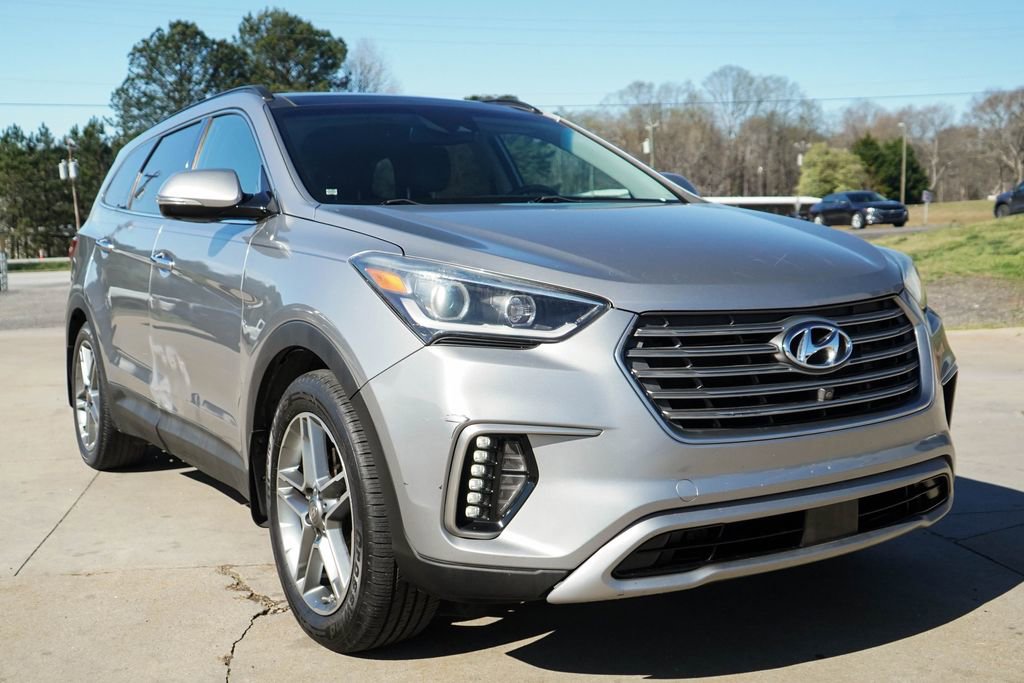 Used 2017 Hyundai Santa Fe SE Ultimate w/ SE Ultimate Tech Package 03 image 37