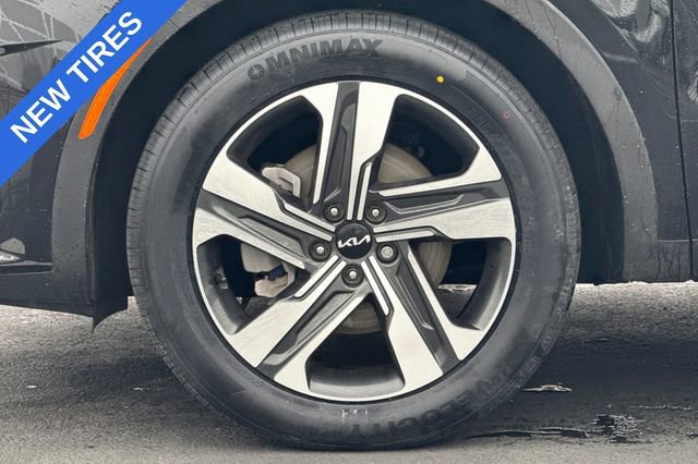 Certified 2023 Kia Sorento SX Prestige w/ Panoramic Sunroof Package image 37