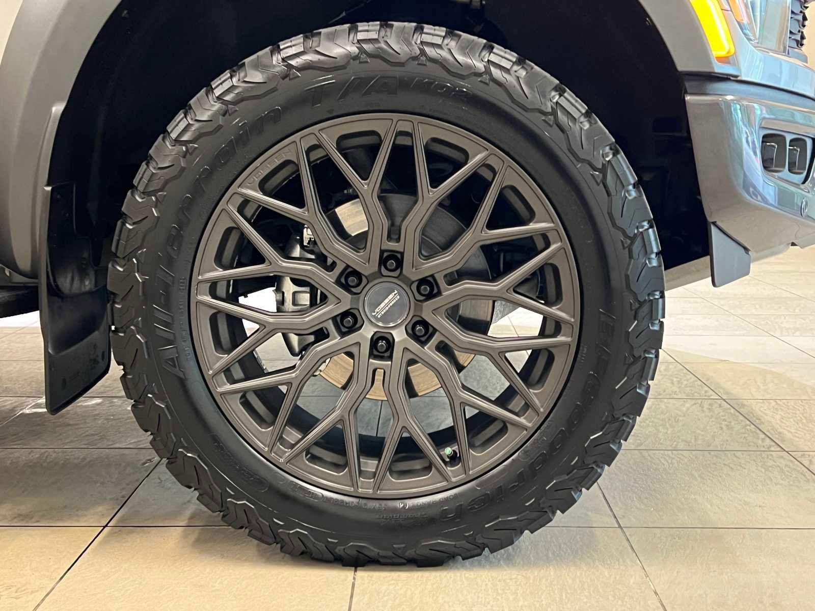 Used 2022 Ford F150 Raptor w/ Equipment Group 801A High image 7