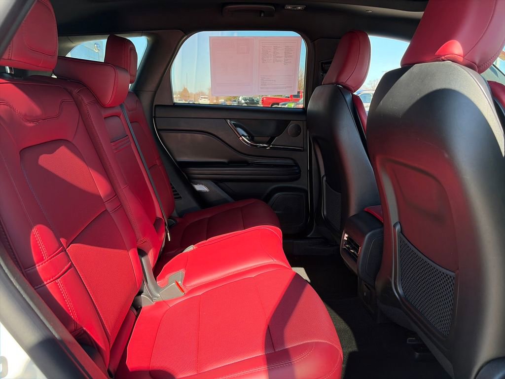 Used 2025 Lincoln Corsair Grand Touring image 36