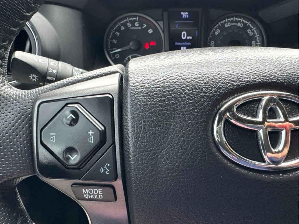 Used 2023 Toyota Tacoma TRD Sport AWD/4WD image 14