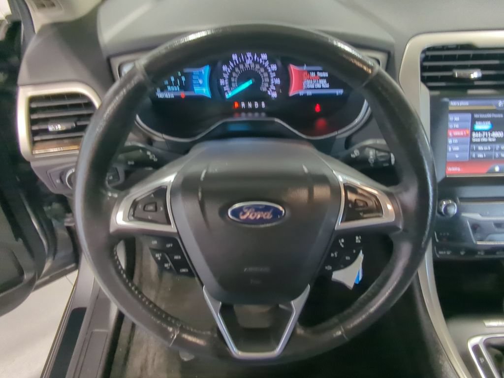 Used 2014 Ford Fusion SE w/ Equipment Group 202A FWD image 28