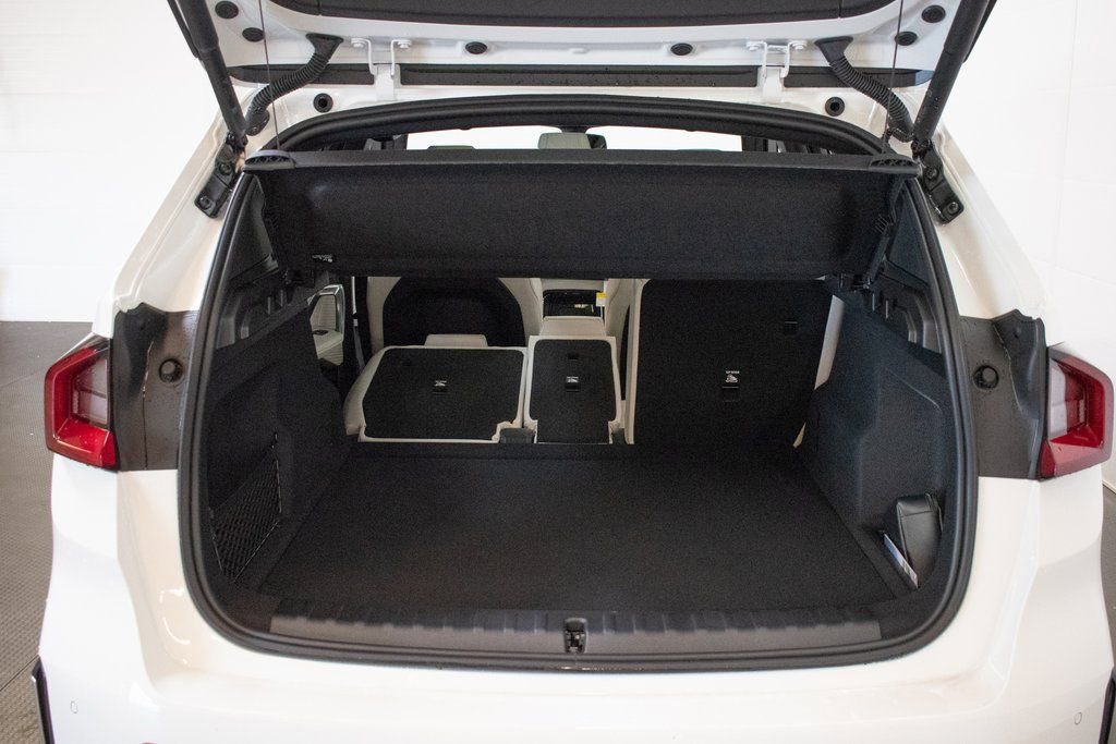 New 2026 BMW X1 xDrive28i w/ Technology Package image 28