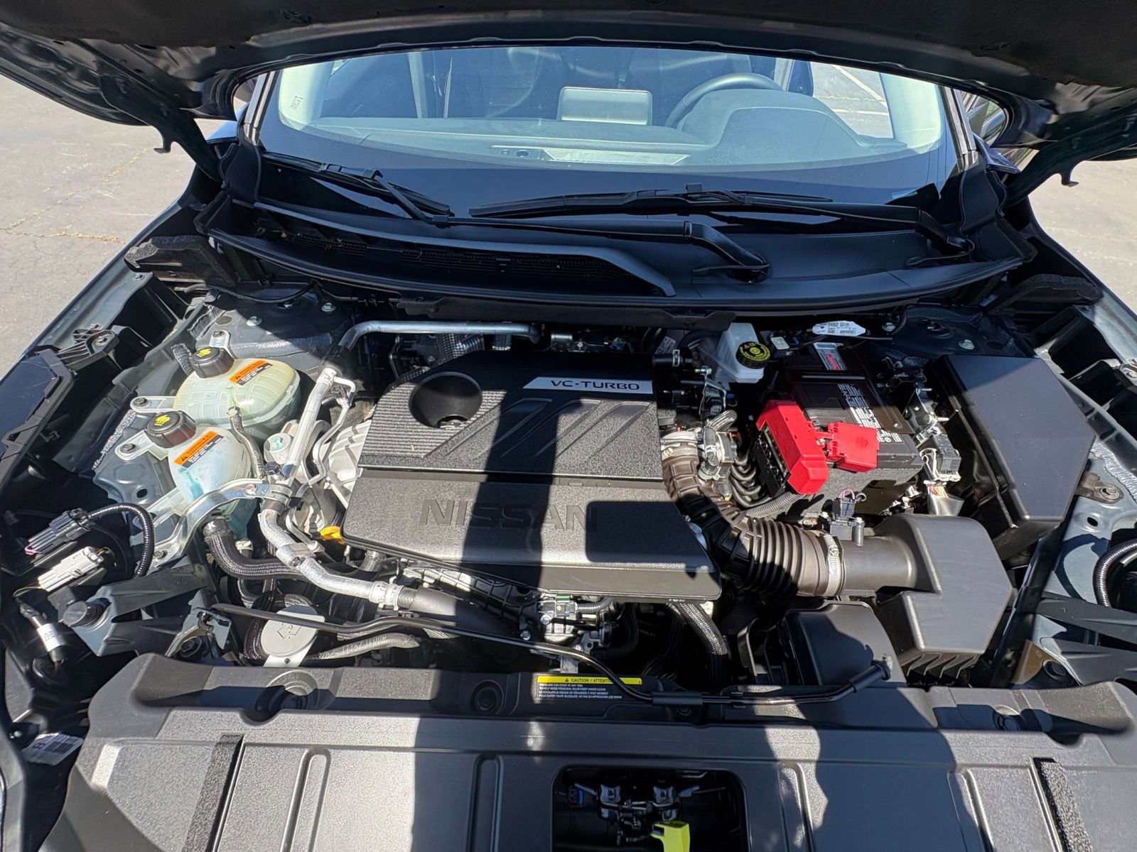 Used 2025 Nissan Rogue SV image 34