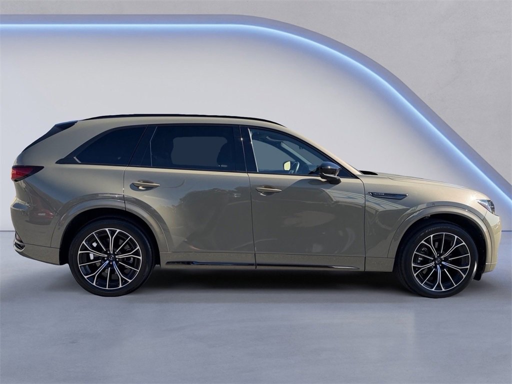 Certified 2025 MAZDA CX-70 3.3 Turbo S w/ Premium Package image 2