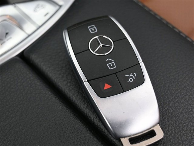 Used 2022 Mercedes-Benz C 300 4MATIC Cabriolet image 26