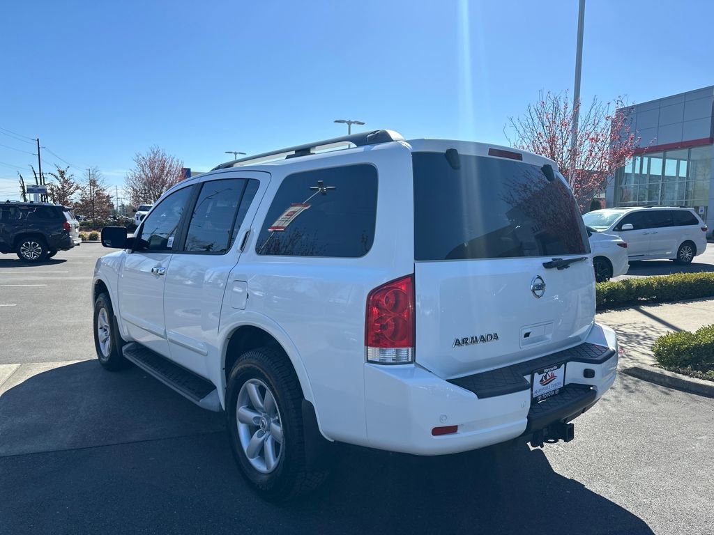 Used 2011 Nissan Armada SV image 3