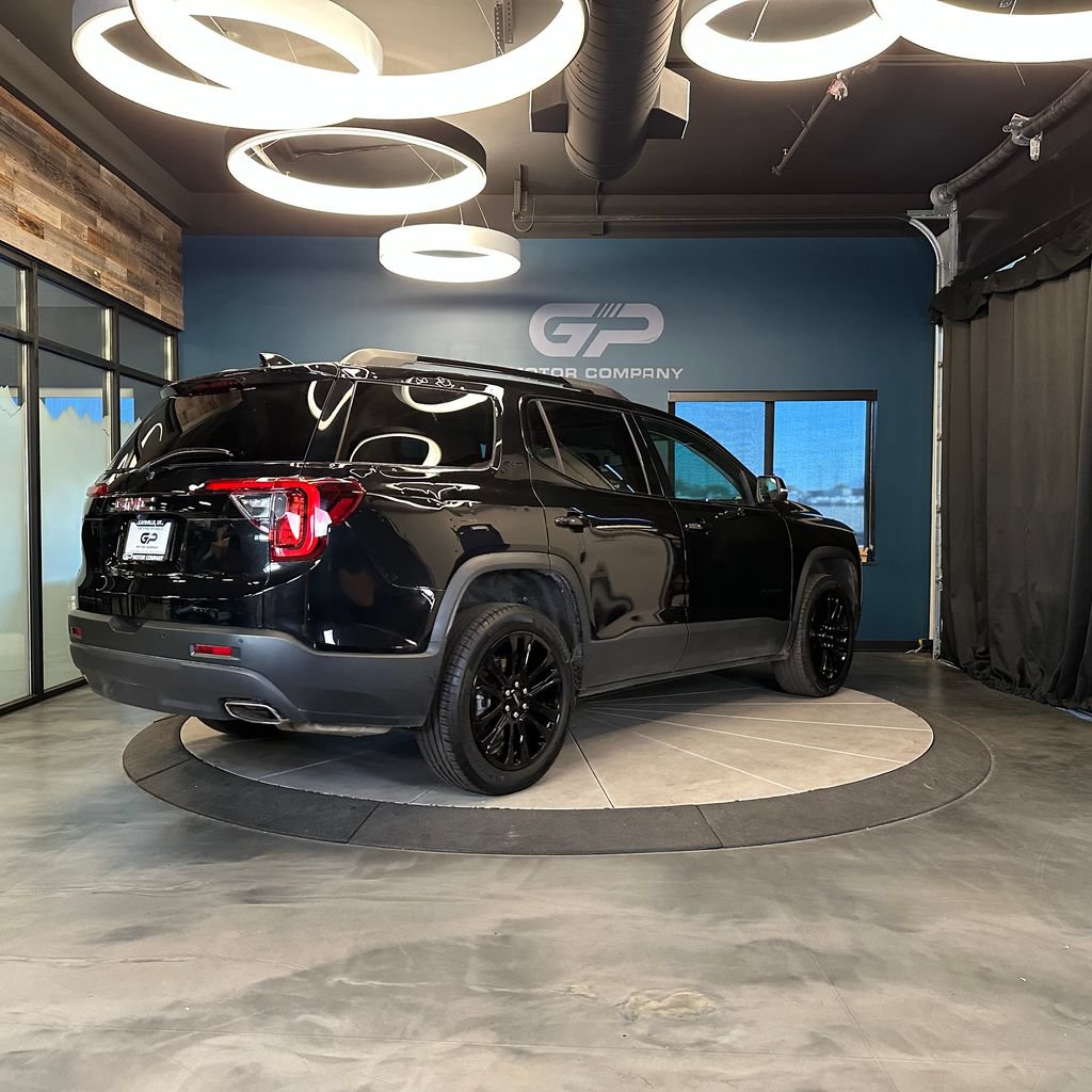 Used 2023 GMC Acadia SLT w/ Elevation Edition AWD/4WD image 3