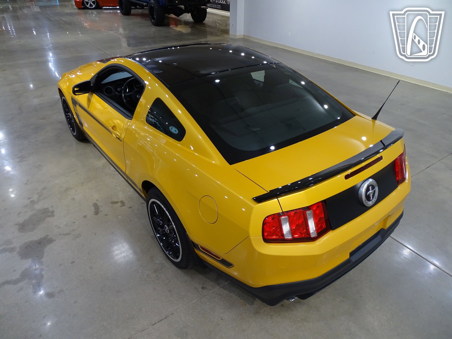 Used 2012 Ford Mustang Boss 302 w/ Boss 302 Accessory Pkg RWD image 8