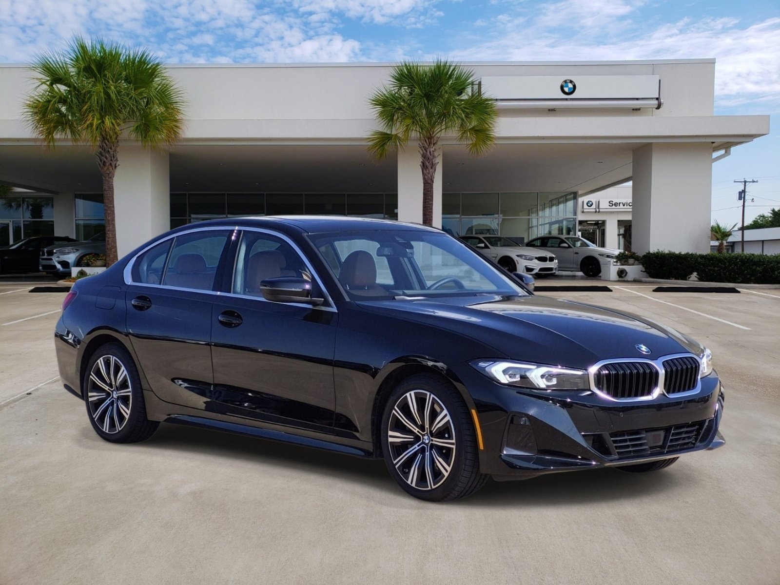 Certified 2026 BMW 330i Sedan w/ Premium Package RWD image 3