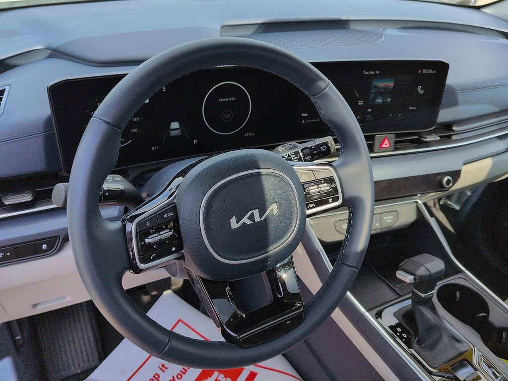 Used 2026 Kia Carnival SX image 9