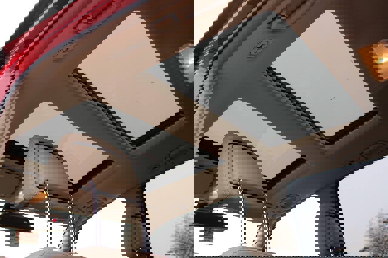 Used 2011 Mercedes-Benz GLK 350 GLK 350 4MATIC AWD 4dr SUV image 16