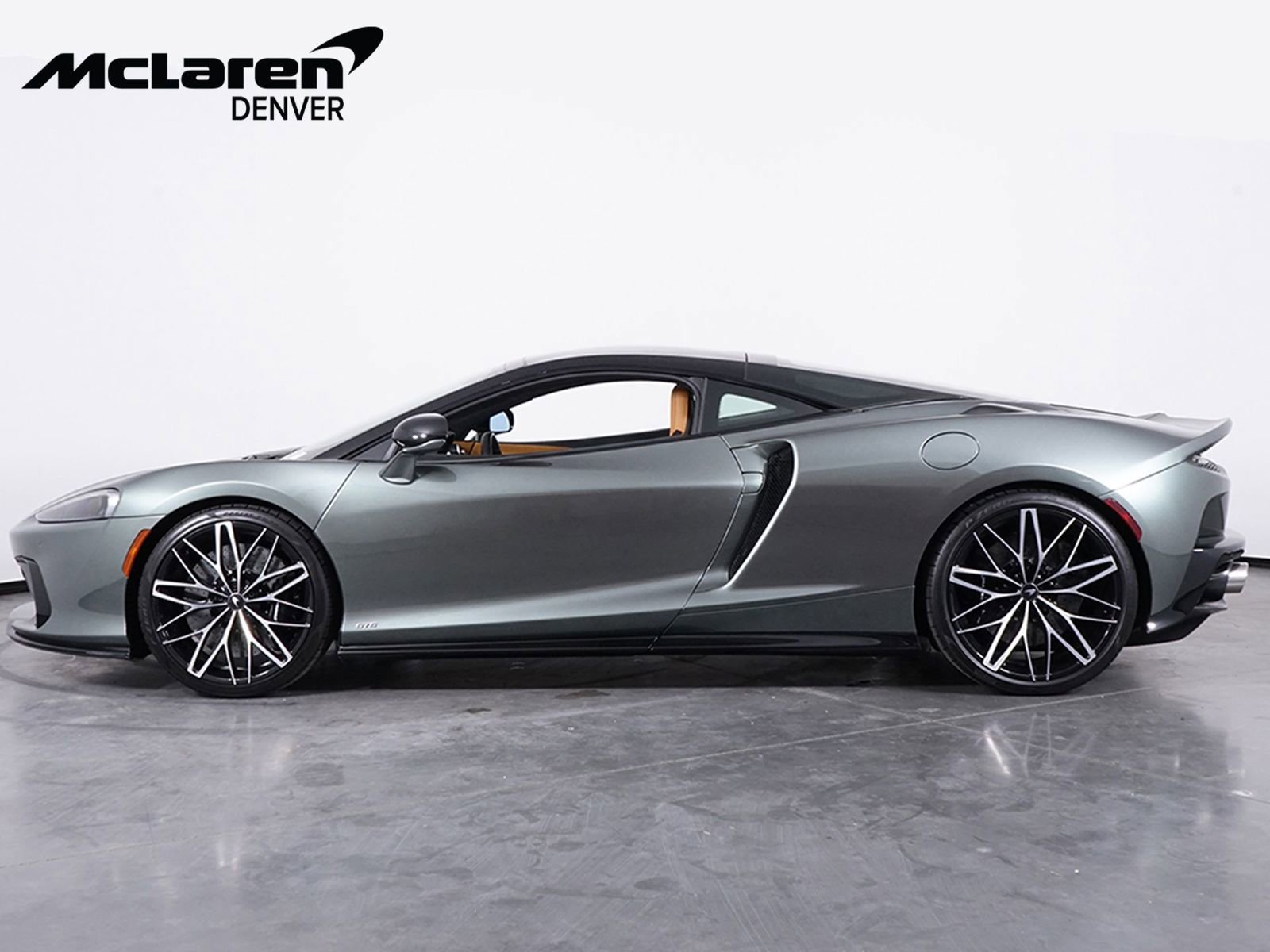 Used 2025 McLaren GTS image 2