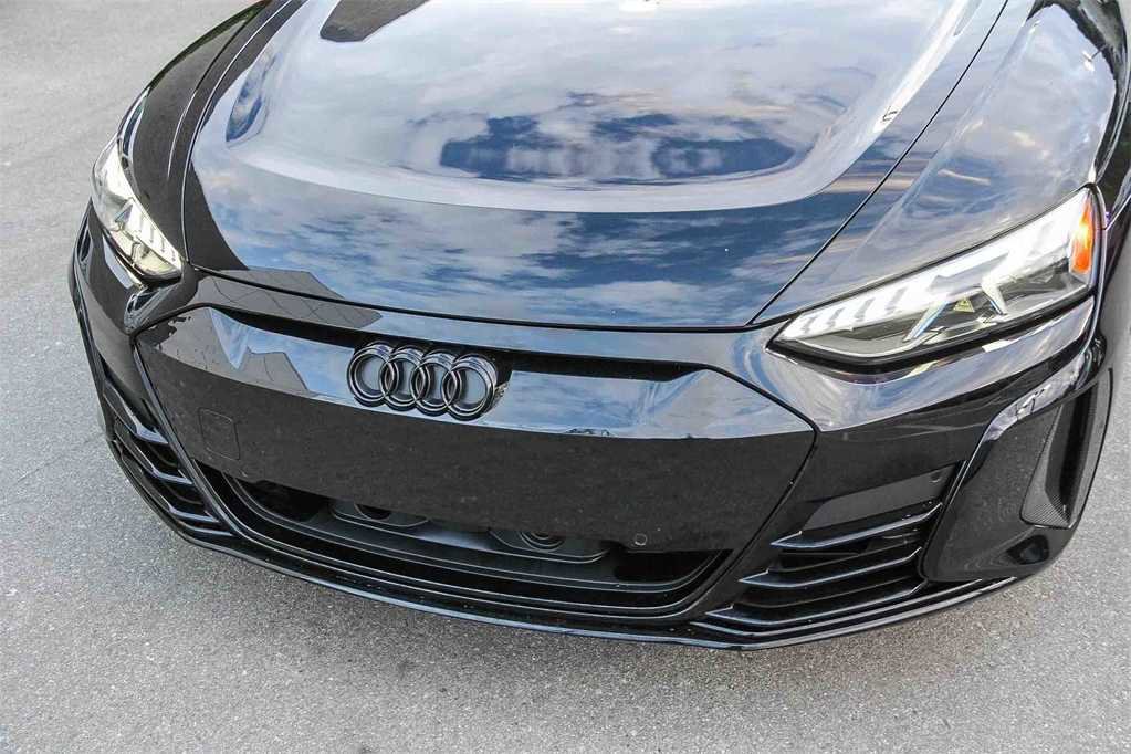 Used 2024 Audi RS e-tron GT w/ Carbon Performance Package image 8