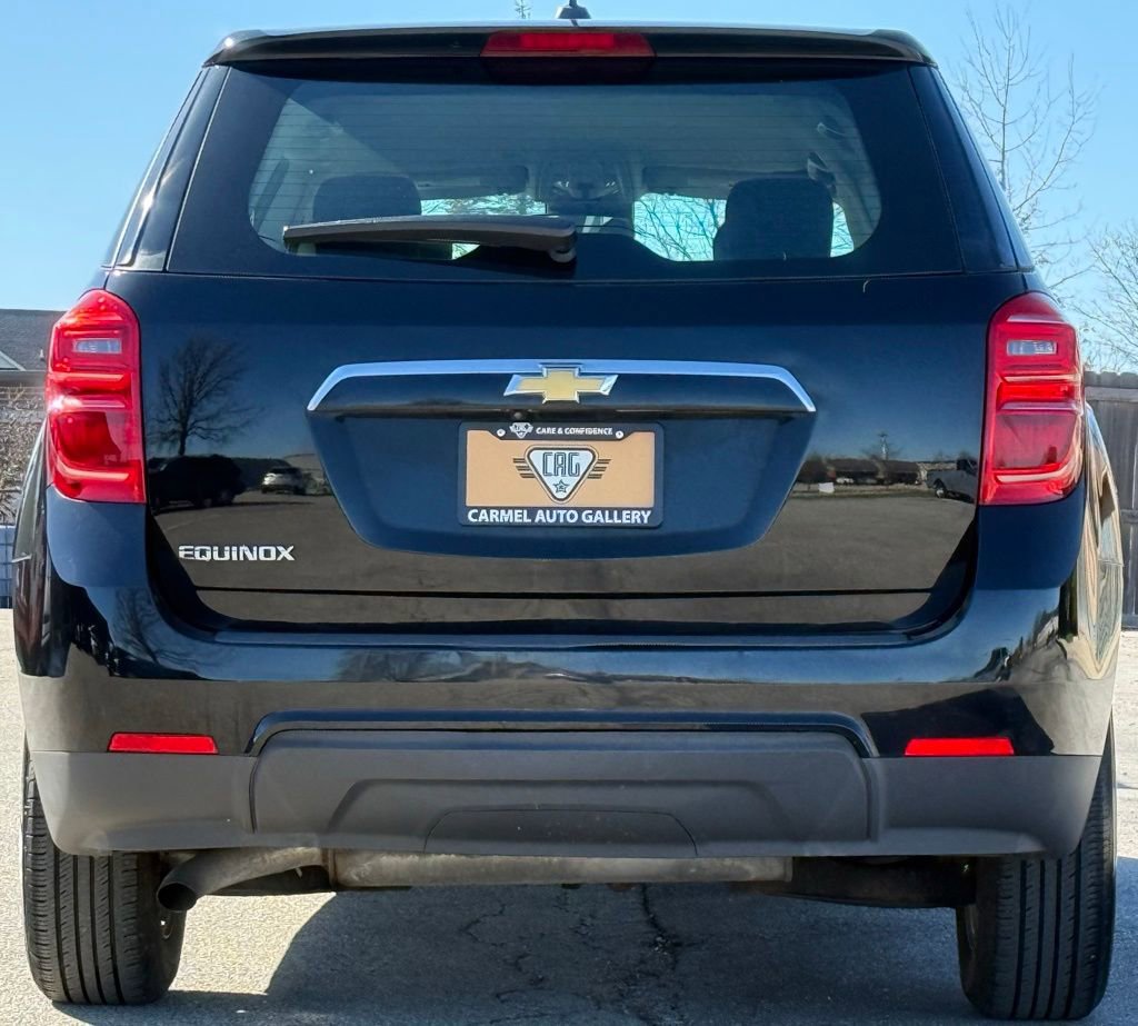 Used 2017 Chevrolet Equinox LS image 4
