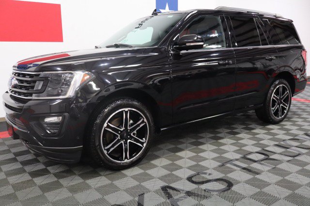 Used 2020 Ford Expedition Limited w/ Equipment Group 303A AWD/4WD image 2
